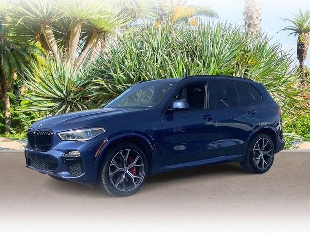 2021 BMW X5 M50i