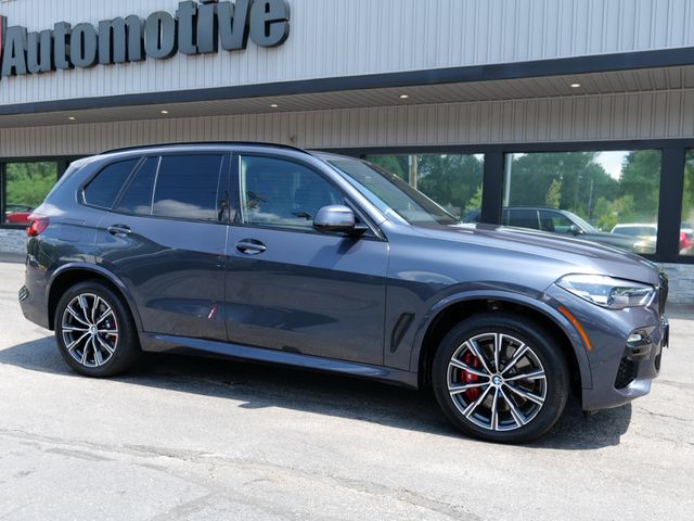 2021 BMW X5 M50i