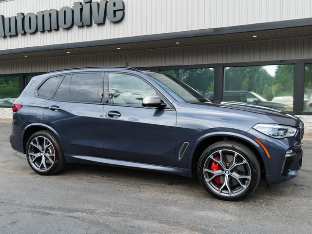 2021 BMW X5 M50i