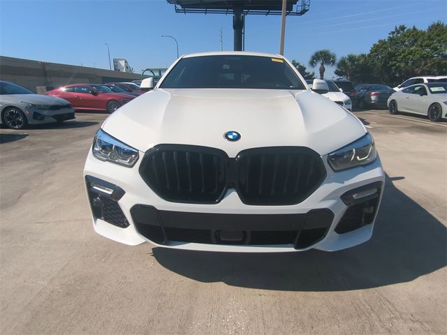 2021 BMW X6 M50i