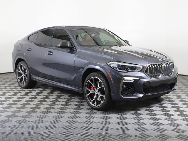 2021 BMW X6 M50i