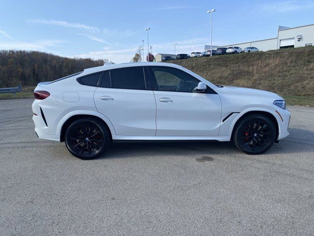 2021 BMW X6 M50i