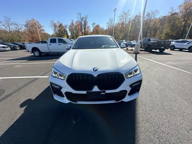 2021 BMW X6 M50i