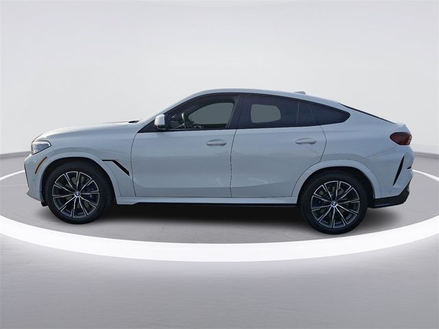 2021 BMW X6 M50i