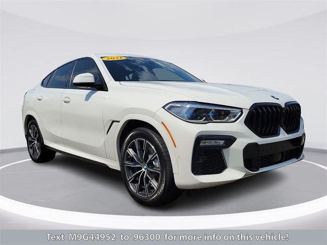 2021 BMW X6 M50i