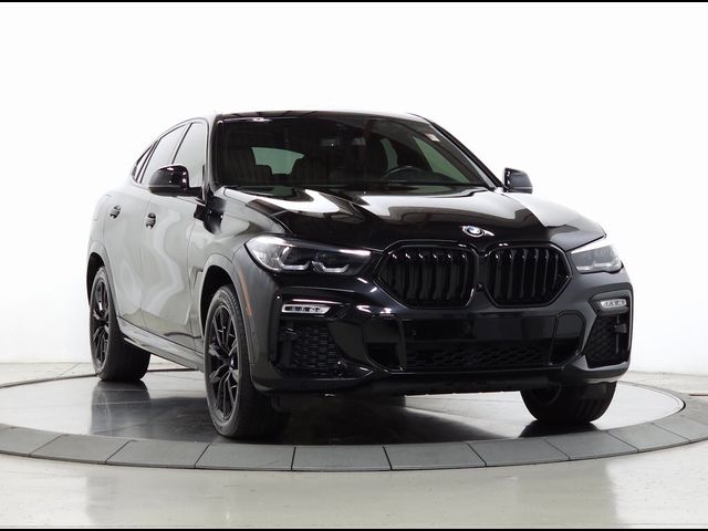 2021 BMW X6 M50i