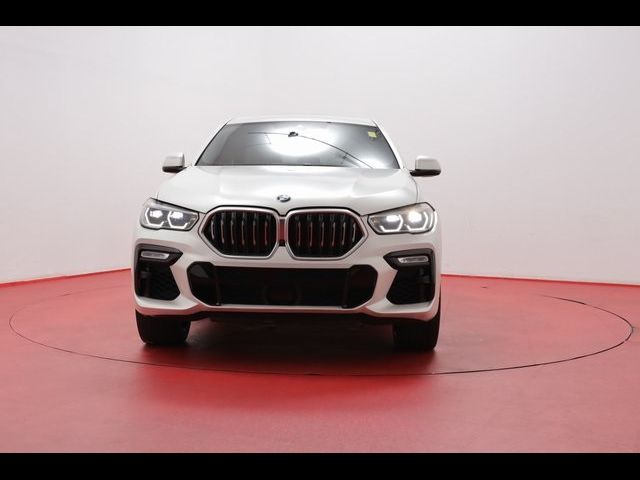 2021 BMW X6 M50i