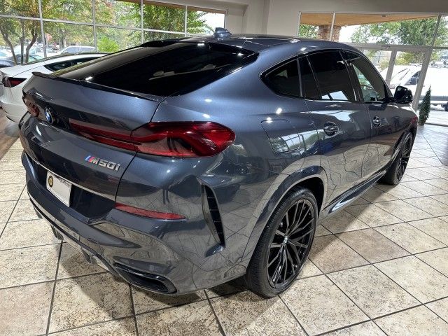 2021 BMW X6 M50i