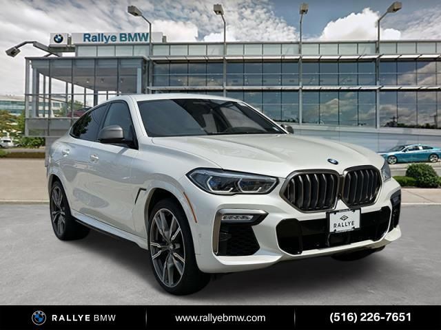 2021 BMW X6 M50i