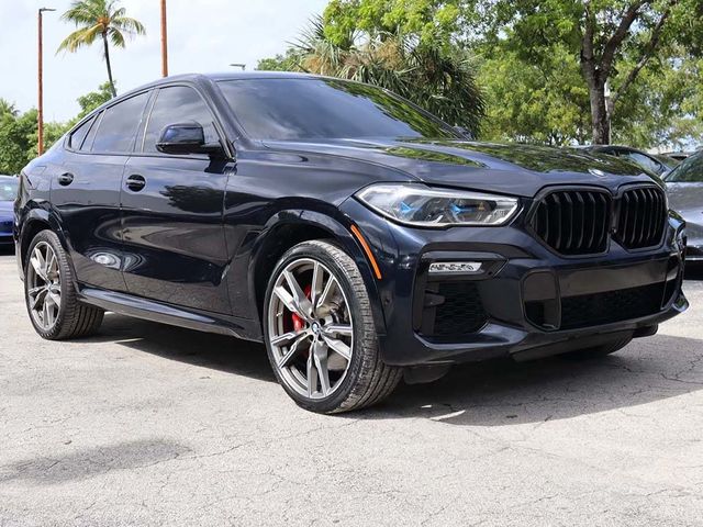 2021 BMW X6 M50i