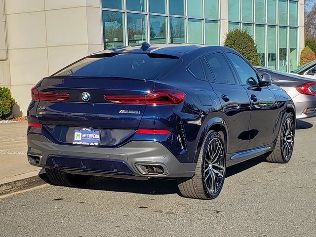 2021 BMW X6 M50i