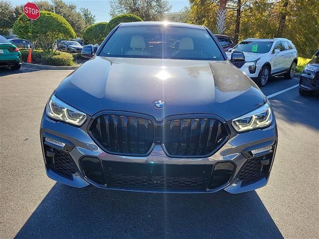 2021 BMW X6 M50i