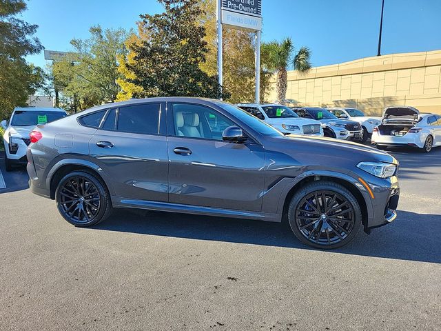 2021 BMW X6 M50i