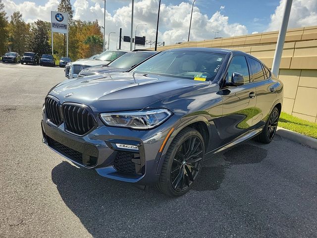 2021 BMW X6 M50i