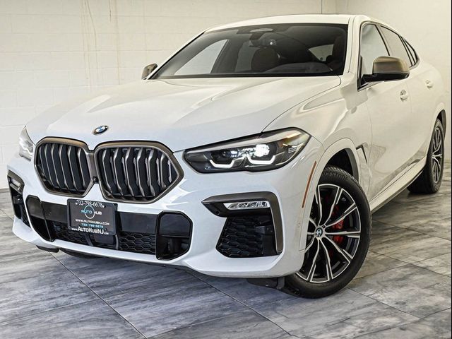 2021 BMW X6 M50i