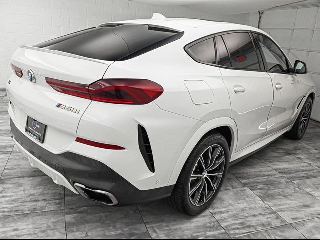 2021 BMW X6 M50i