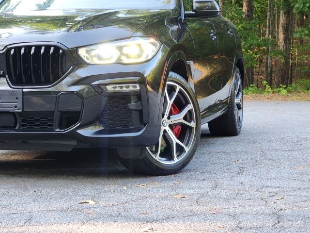 2021 BMW X6 M50i