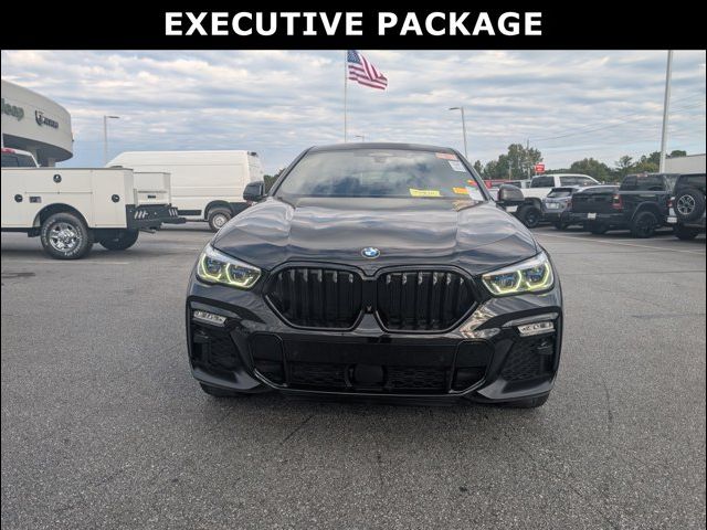 2021 BMW X6 M50i