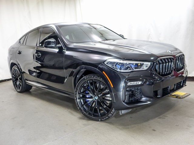 2021 BMW X6 M50i