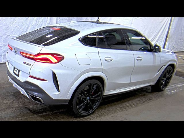 2021 BMW X6 M50i