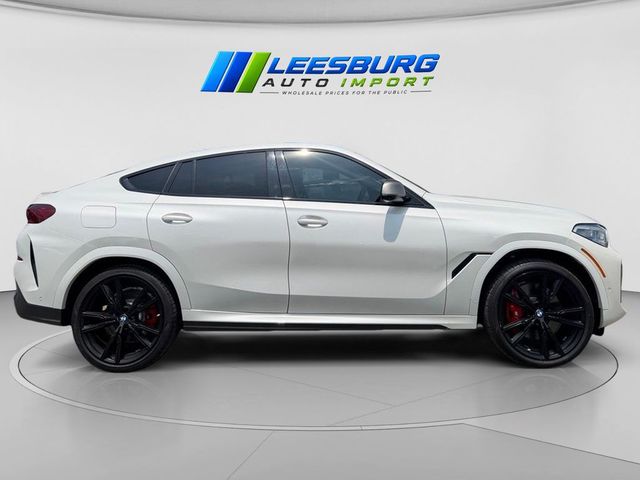 2021 BMW X6 M50i