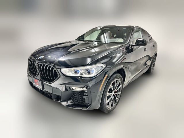 2021 BMW X6 M50i