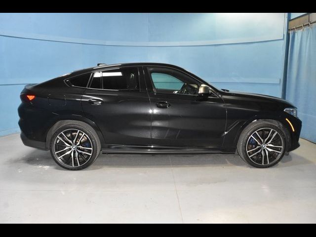 2021 BMW X6 M50i
