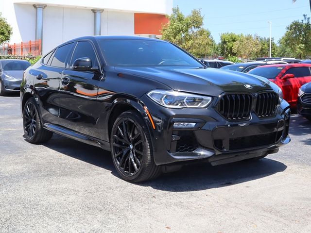 2021 BMW X6 M50i