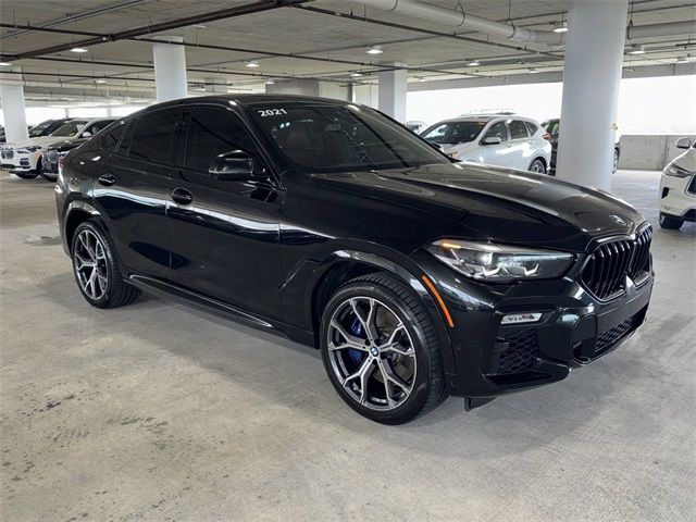 2021 BMW X6 M50i