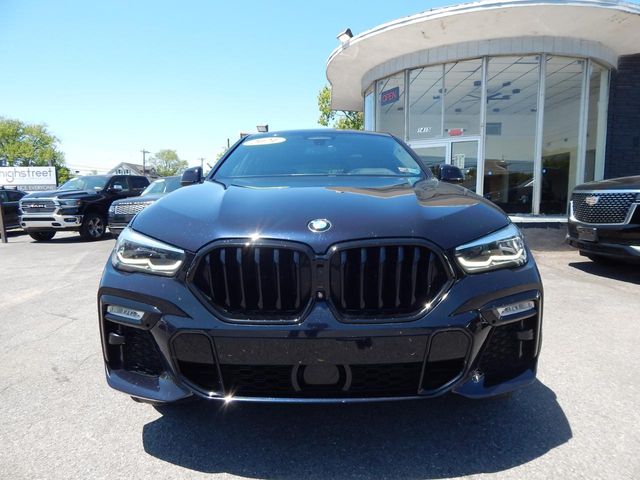 2021 BMW X6 M50i