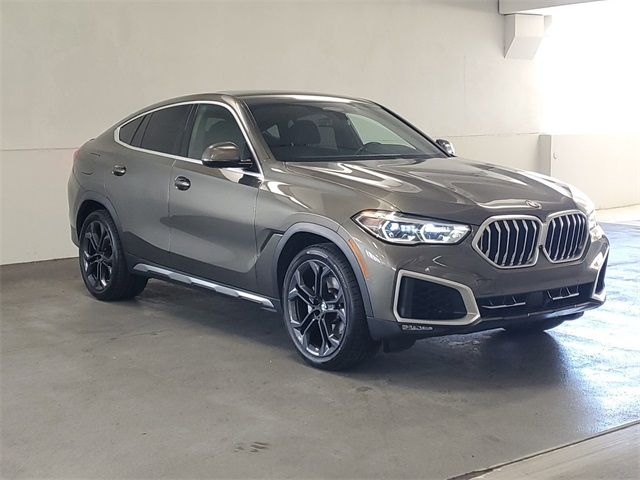 2021 BMW X6 sDrive40i