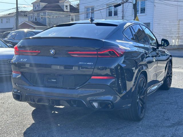 2021 BMW X6 xDrive40i