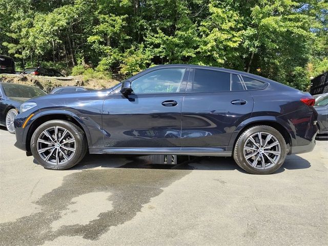 2021 BMW X6 xDrive40i