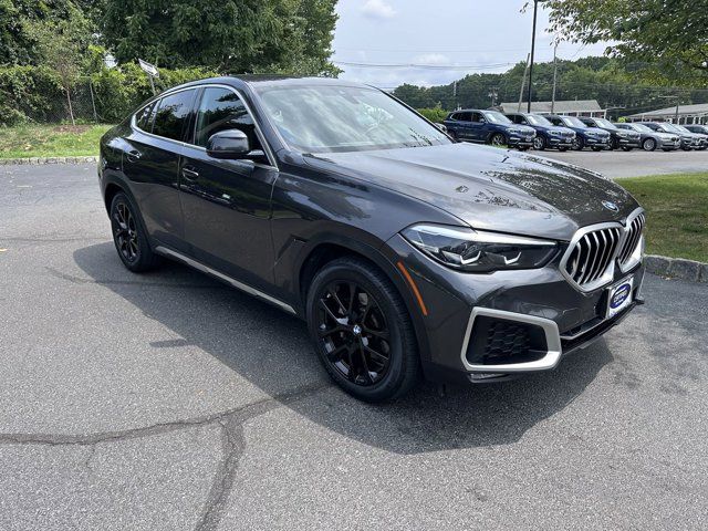 2021 BMW X6 xDrive40i