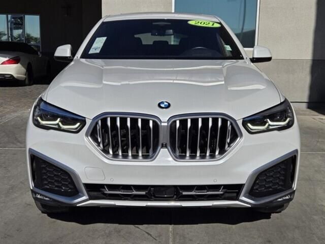 2021 BMW X6 xDrive40i