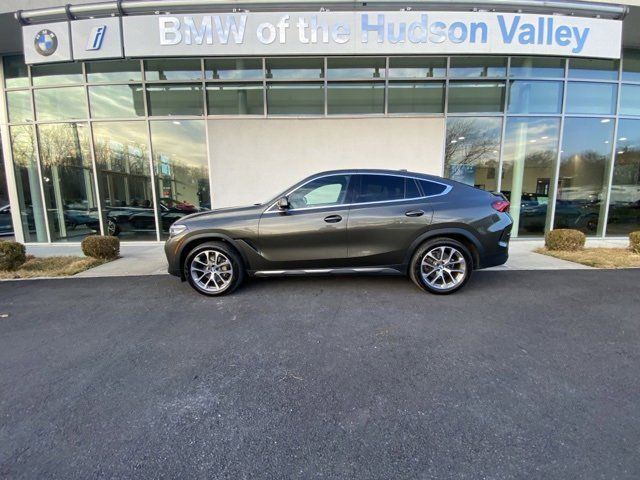 2021 BMW X6 xDrive40i