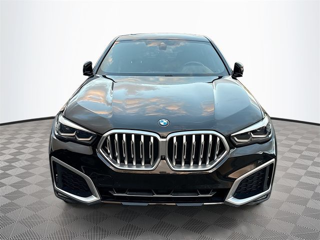 2021 BMW X6 xDrive40i