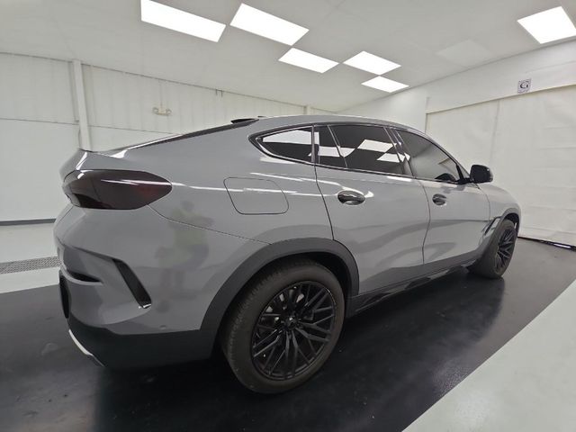 2021 BMW X6 xDrive40i