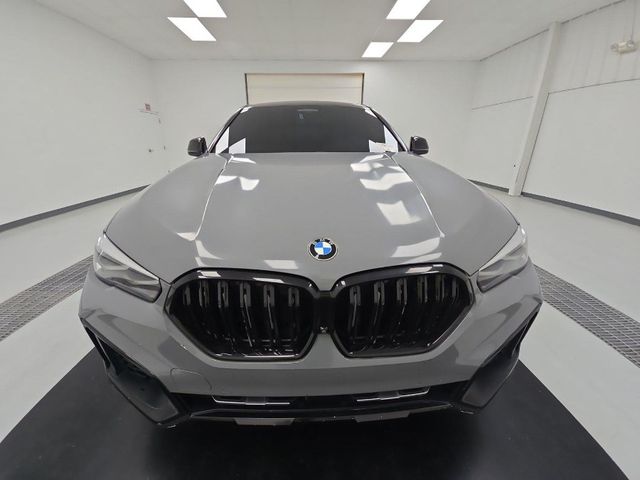 2021 BMW X6 xDrive40i