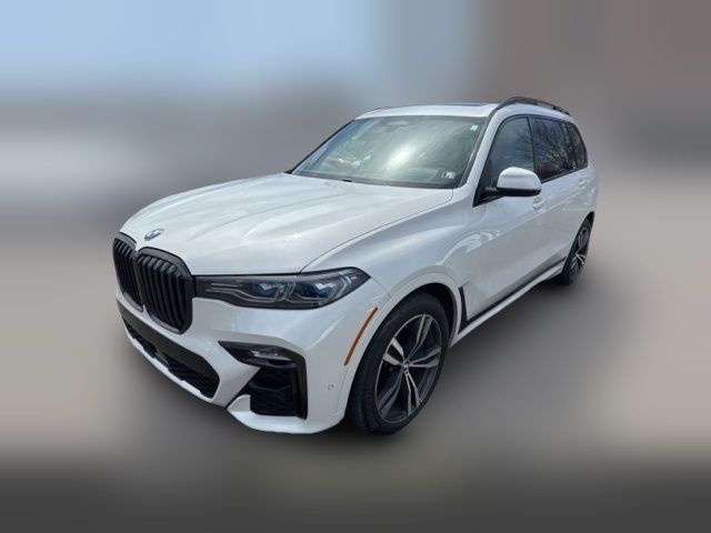 2021 BMW X7 M50i