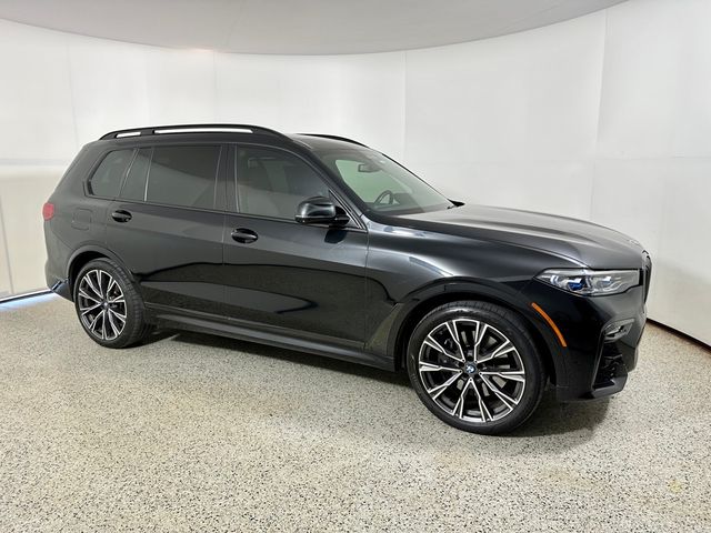 2021 BMW X7 M50i