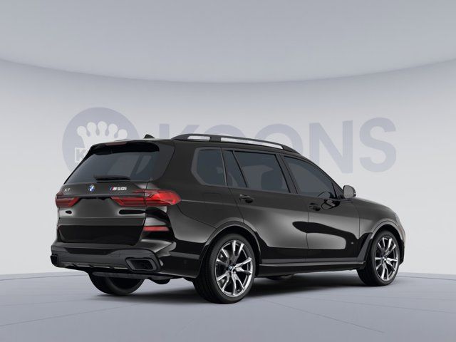 2021 BMW X7 M50i