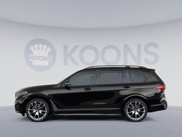 2021 BMW X7 M50i