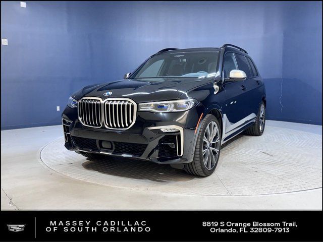 2021 BMW X7 M50i