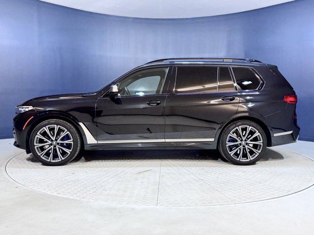 2021 BMW X7 M50i