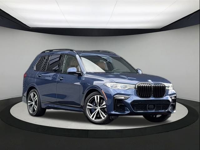 2021 BMW X7 M50i
