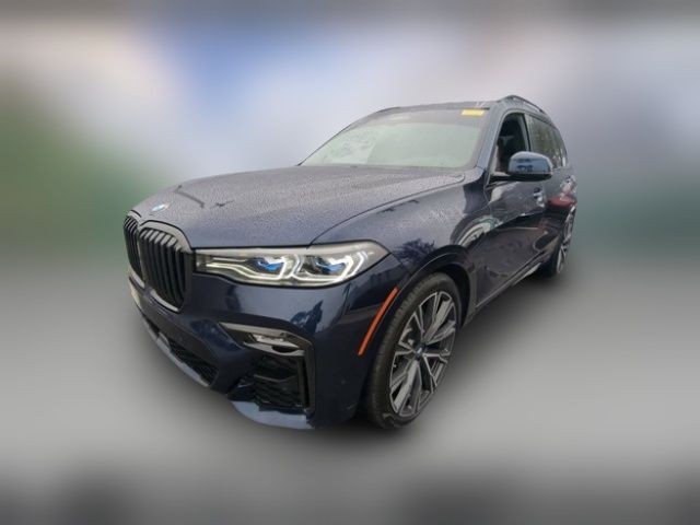 2021 BMW X7 M50i