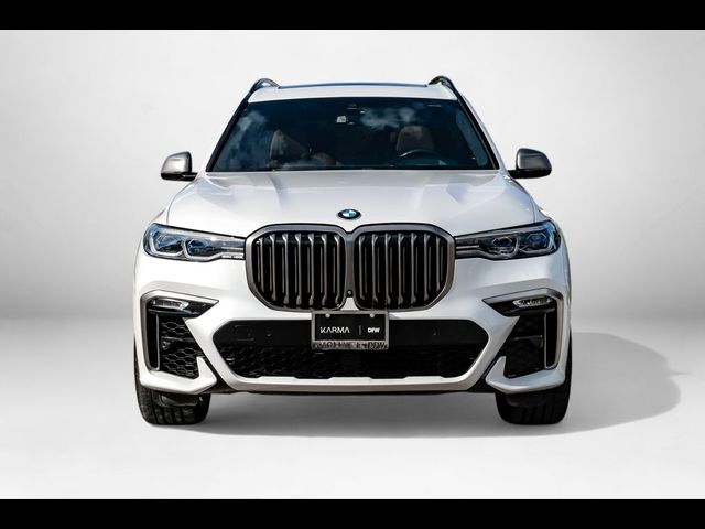 2021 BMW X7 M50i
