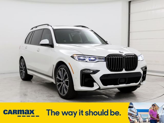 2021 BMW X7 M50i