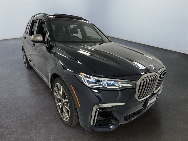 2021 BMW X7 M50i